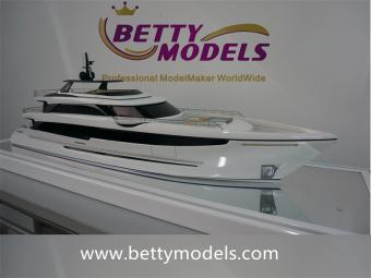 luxury yacht models
